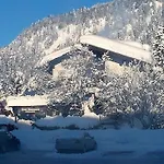 Otel Almrausch 3*