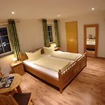 Otel Almrausch 3*