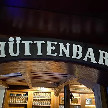 Almrausch Hotel 3*