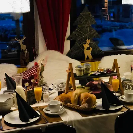 Almrausch Hotel 3*
